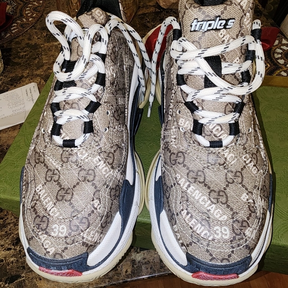 Triple S Gucci and Balenciaga Size 9 - Picture 1 of 5